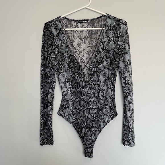 Fashion Nova Bodysuit - Picture 3 of 6